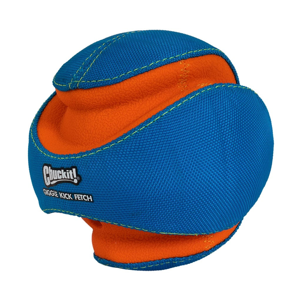 Chuckit! Giggle Kick Fetch til aktiv apportlek med hunden