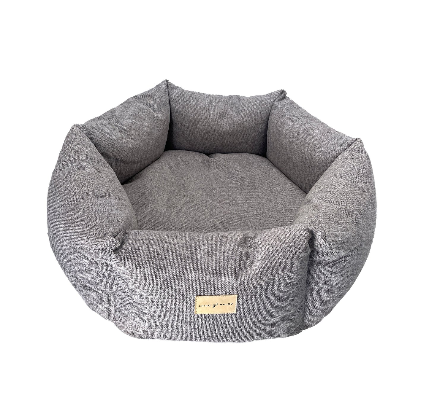 Hexa Rest hundeseng med kanter i slitesterkt stoff hvit bakgrunn