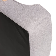 Mansion hundeseng med høye kanter i slitesterkt møbelstoff sett fra undersiden